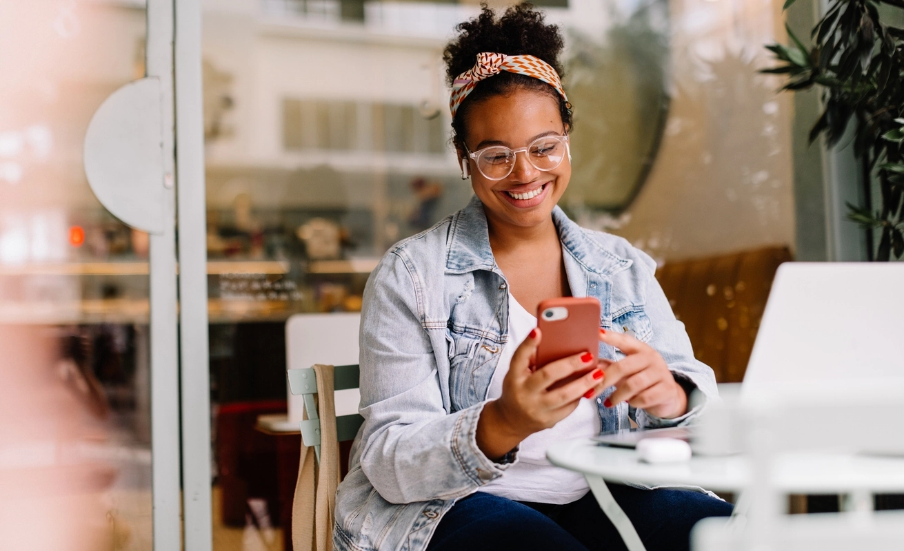Veja 6 dicas para não passar vergonha com o celular no trabalho Veja 6 dicas para não passar vergonha com o celular no trabalho