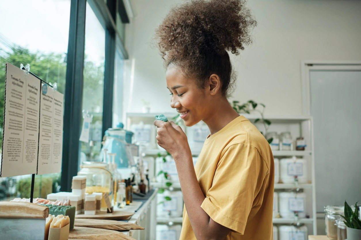 Os 5 sentidos como ferramentas de vendas: utilize o marketing sensorial para vender mais Os 5 sentidos como ferramentas de vendas: utilize o marketing sensorial para vender mais