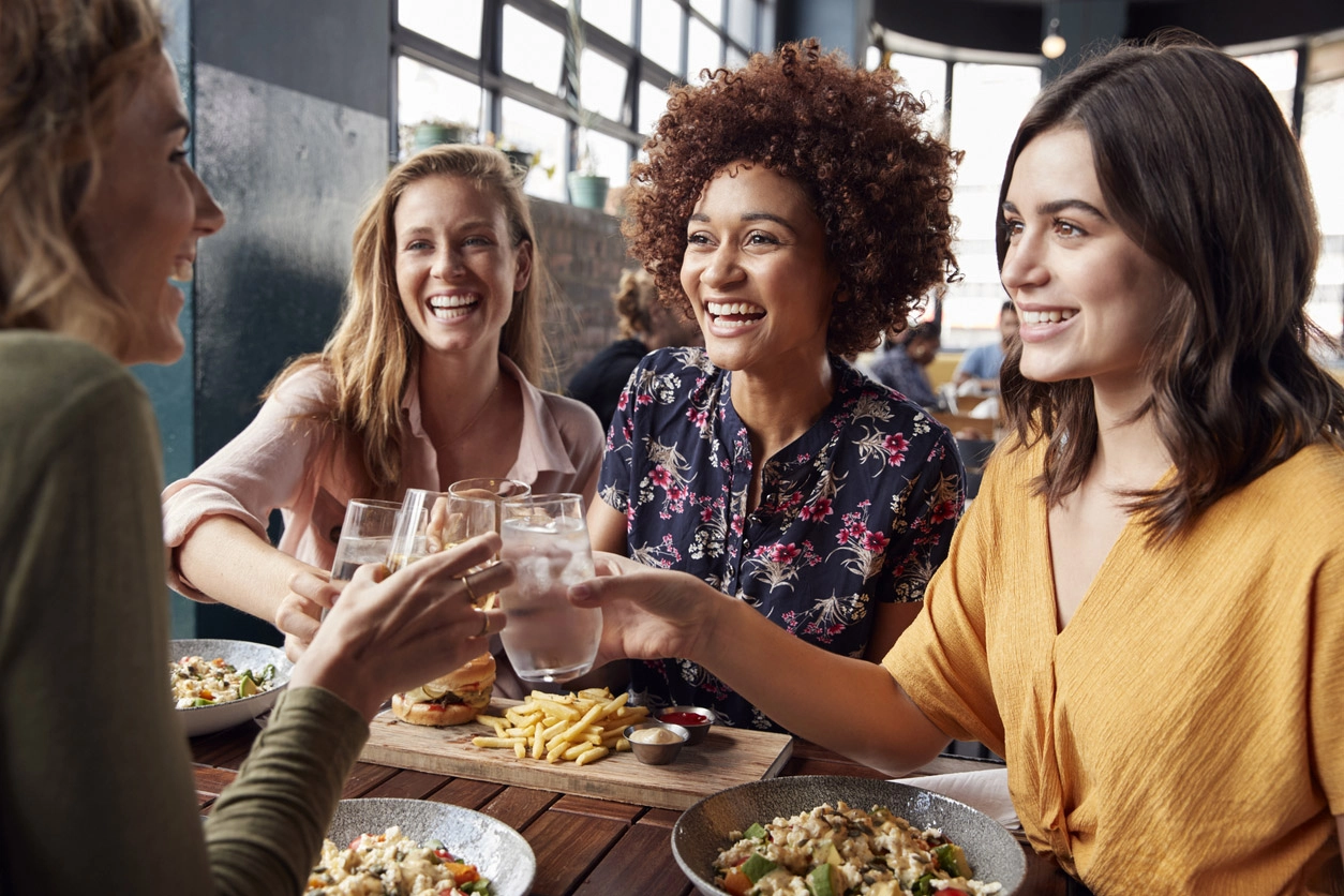 Marketing boca a boca para restaurantes: guia prático para atrair mais clientes Marketing boca a boca para restaurantes: guia prático para atrair mais clientes