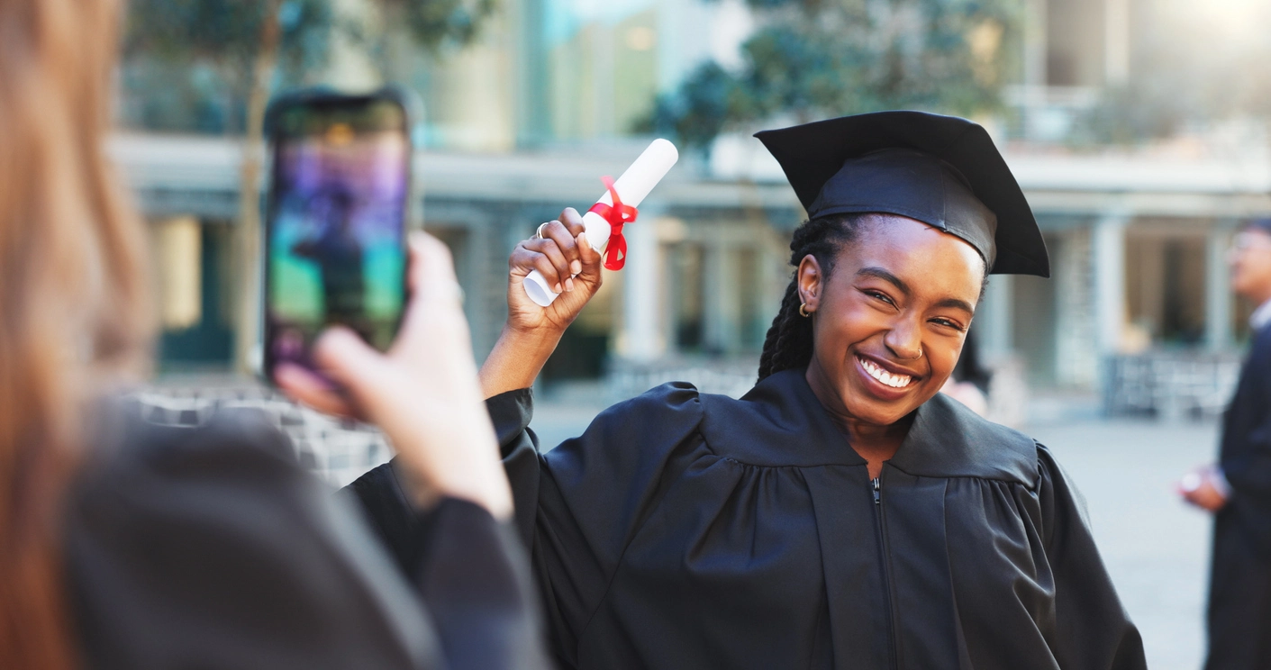 Ter diploma universitário ainda faz diferença na carreira?